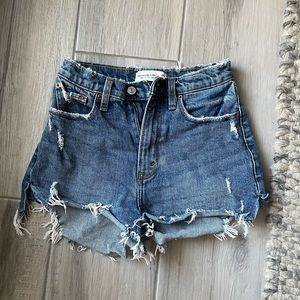 Abercrombie high curvy waisted shorts